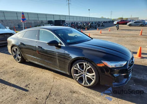 2019 Audi A7 Prestige S-Line z USA, uszkodzony, nr VIN WAUV2AF23KN021037